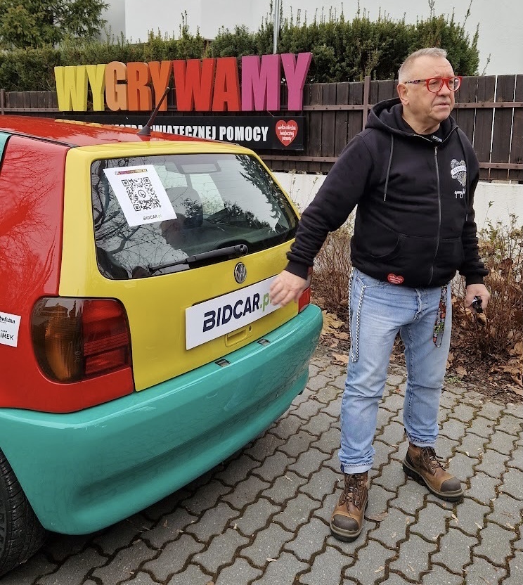 Jurek Owsiak - wygrywamy. Aukcja Bidcar.pl dla WOŚP: VW Polo Harlekin
